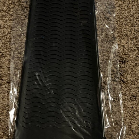 Heat resistant mat for curling iron or straitner - Picture 1 of 1